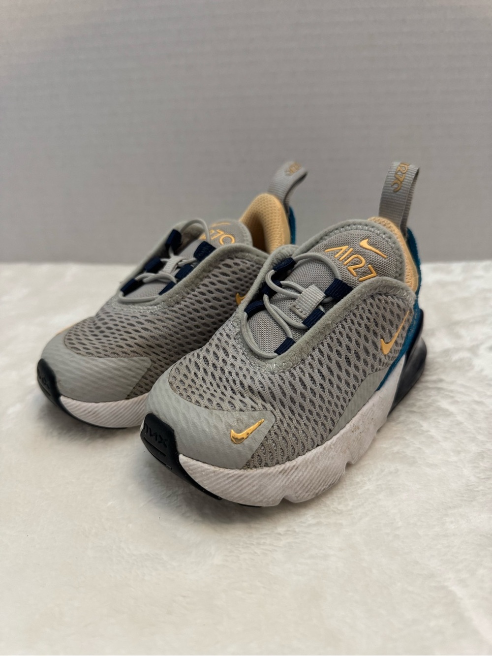 Nike Kids Air 270 Slip-On Sneakers - Grey, Gold & Navy